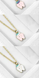 Collana con ciondolo a forma di dentino cartone animato catena oro smalto regalo donna