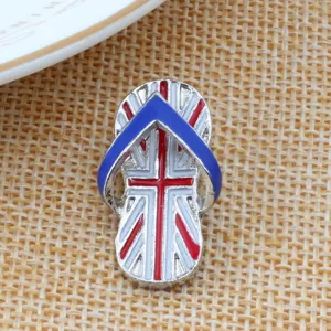 British flag flip-flop metal enamel brooch, stylish beach holiday accessory for clothing.