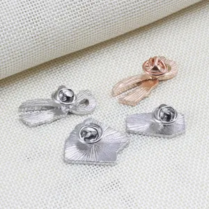 Set van metalen legering speld achterkant broches met veilige vlinderklauwen voor dagelijks.