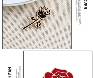 Elegante spilla con smalto a forma di rosa per donna gioielli di modo regalo accessorio