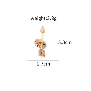 Detail view of the rose gold arrow lapel pin, showing compact size 3.3x0.7cm and weight 3.8g.
