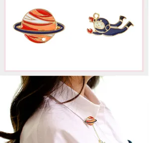 Creative planet astronaut alloy brooch cute enamel pin lapel badge clothing accessories