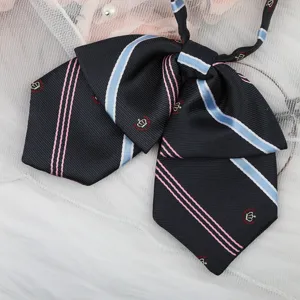 Japanischer JK Uniform Schleifenbinder mit blau-rosa Streifen und Kronenstickerei