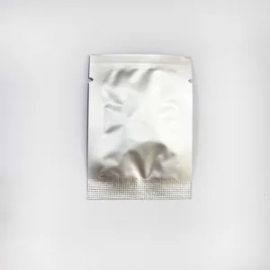 Silberne Folienversiegelte Tüte für feste Duftscheibe und Mückenschutztablette.