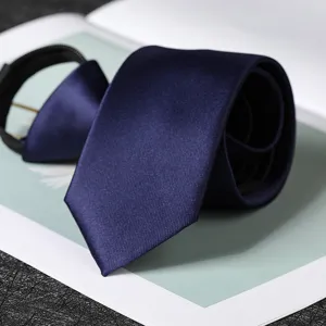 Cravatta con cerniera blu scuro uomo 6cm twill fine business matrimonio dettaglio