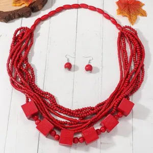 Rode houten kralen multi-layer statement ketting en oorbellen set, hoofdweergave.