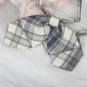 JK Uniform Kariert Fliege, vorgebundene doppellagige Bandkragenblume für Damen und Mädchen.