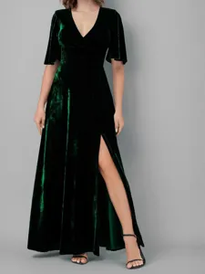 Elegant dark green velvet maxi dress with V-neck, short sleeves and high slit for women.