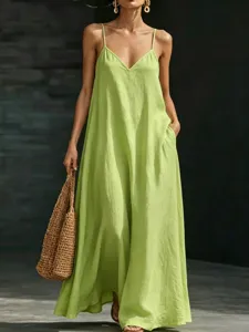 Detail view of the casual V-neck spaghetti strap maxi dress in light green, loose fit.
