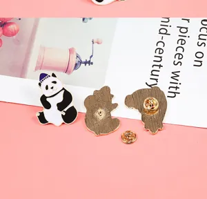 Bonito broche esmaltado de panda insignia de aleación para ropa bolsos sombreros accesorios