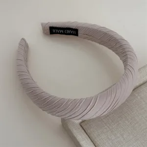 Pleated fabric headband, high crown daily hair hoop for women, comfortable non-slip detail.