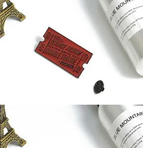 Creativo boleto de cine esmalte pin aleacion insignia elegante broche de metal para bolsos