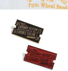 Broche de metal con forma de entrada de cine pin esmaltado creativo para ropa bolsos gorras