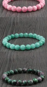 Elegante bracciale di perle in pietra preziosa sfaccettata con quarzo rosa e rubino zoisite.