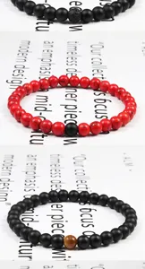 Set di bracciali di perline con pietre nere opache e perline di turchese rosso, gioielli.