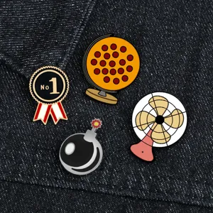 Set de broches en émail alliage créatif mignon dessin animé vêtements décoration accessoires badge