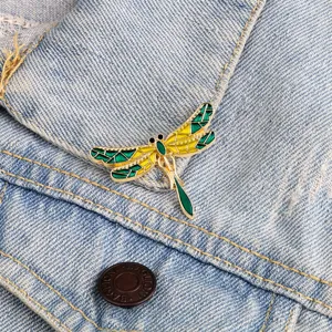 Dragonfly Brooch Enamel Alloy Insect Pin For Women Men Suit Jacket Lapel Pins Cartoon Animal Bag Charm Jewelry Gift