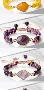 Ensemble de bracelets de perles faits à la main avec pendentif en pierre naturelle et cordon.