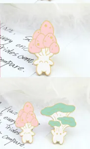 Set di spille smaltate a fungo carine, badge kawaii in stile giapponese per vestiti e zaino