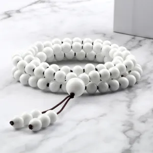 Bracelet mala blanc 108 perles pour prière méditation yoga avec élégant pompon