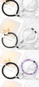 Set de bracelets de couple en perles de pierres précieuses avec cœur aimanté, élastiques assortis.