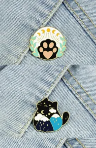 Cute enamel cat paw and mountain pins set alloy badge lapel decorative brooch for clothing