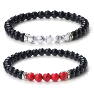 Ensemble de bracelets extensibles minimalistes en perles de 6mm avec pierres noires et colorées.