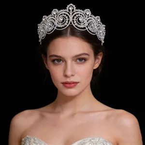Europese Luxe Legering Strass Bruidskroon Elegante Prinses Tiara Hoofddeksel Briljante Kristal Pageant Haarband Voor Bruiloft Banket Vrouwen Haaraccessoires