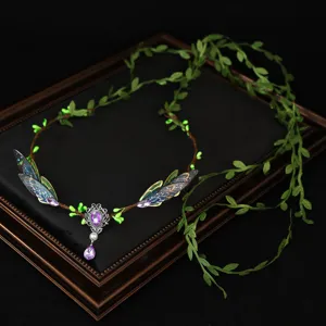 Wald-Elfe Feen Tiara Haarreif mit Schmetterlingsflügeln und violettem Kristall Anhänger.