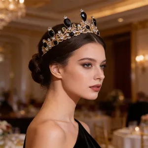 Exquis détail couronne strass de mariée, serre-tête reine or pour la fête mariage.