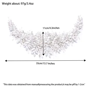 Dimensions détaillées de la vigne de cheveux de mariée en cristal faite a la main strass