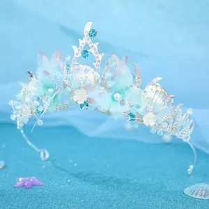 Ocean style mermaid crown headband with rhinestones, pearls and shells for bridal wedding.