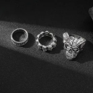 Punk Retro Gothic Totenkopf Ring Set für Herren, mit drei einzigartigen coolen Silberringen.