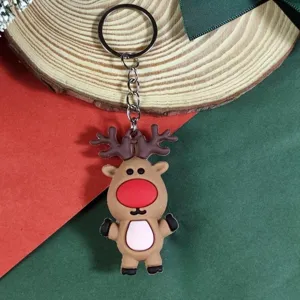 Détail de porte-clés en caoutchouc renne de Noël, adorable pendentif elan pour sacs.