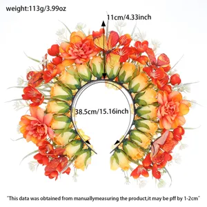 Serre-tête de fleurs artificielles fait main accessoire de cheveux avec roses et papillons.