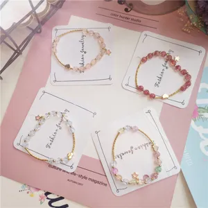 Joli bracelet de perles en cristal rétro doux avec breloques cœur et étoile pour femmes.