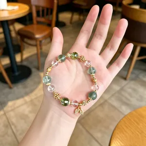 Elegant green and clear crystal beaded bracelet with sweet leaf pendant for women jewelry