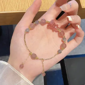 Süßer Erdbeerquarz und grauer Mondstein Kristall Bär Armband für Damen und Mädchen.