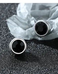Boucles d'oreilles magnétiques pour homme style hip hop rondes en cristal noir élégantes