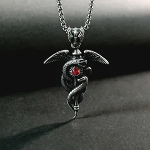 Retro Koperen Caduceus Hanger Ketting Voor Mannen Minimalistische Slang Scepter Hanger Ketting Rode Strass Trui Ketting Sieraden Cadeau