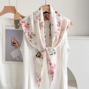 Sciarpa Triangolare con Stampa Floreale in Stile Coreano da Donna Autunno Leggero Scialle Decorativo Fazzoletto da Collo Accessori Moda