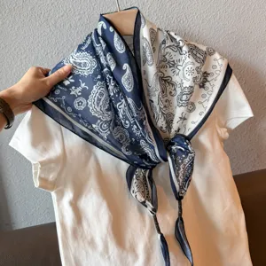 Retro paisley print triangular scarf with chain fringe, stylish summer neckerchief.