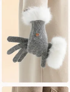 Winter warm split-finger knit gloves with plush faux fur cuffs for women cozy daily wear.