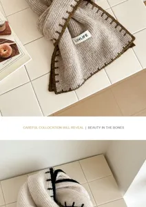 Colorblock knitted winter scarf with contrast edge, cozy warm wrap for women and men.