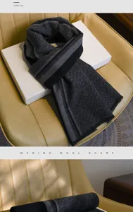 Écharpe d'hiver classique en laine mérinos avec motif géométrique et franges.