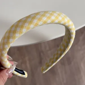 Yellow and white gingham checkered headband, cute preppy style sponge hair hoop for daily wear.