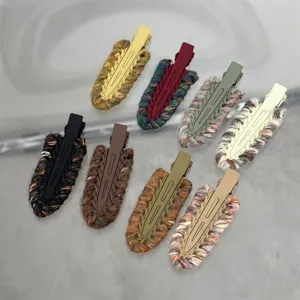 Colorful wool knitted hair clips, cute duckbill clips for women, autumn winter hair accessories.