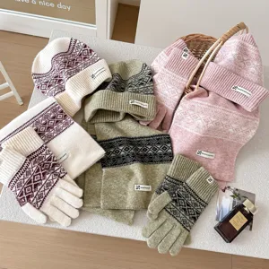 Conjunto de gorro bufanda guantes de punto invierno, cálido diseño copo de nieve parejas