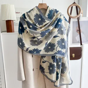 Women's Fashion Lightweight Printed Polyester Scarf Shawl Soft Long Beach Stole For Spring Autumn Travel Daily Wear