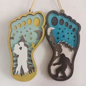 Wooden 3D Foot Shape Hanging Ornaments Couple Bigfoot Carved Pendant Wall Decor Gift